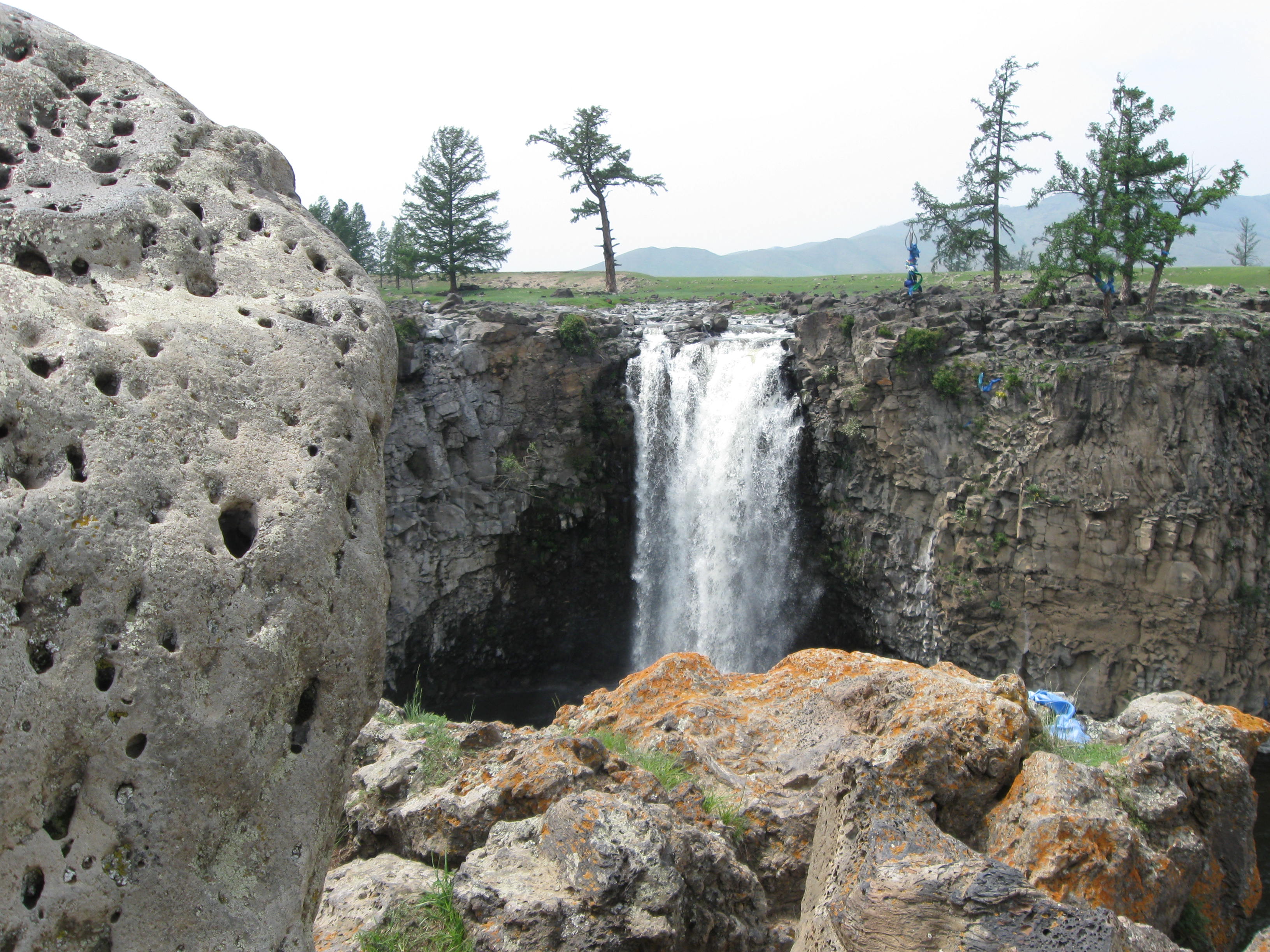 HORSE RIDING IN THE VALLEY OF ORKHON RIVER